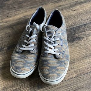 Vans Aztec print